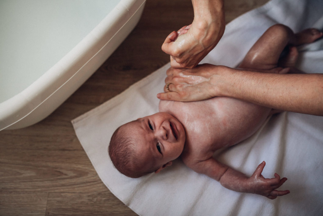 séance bébé douce et intime à Grasse