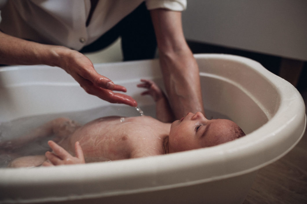 séance bébé douce et intime à Grasse