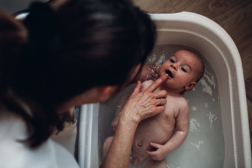 séance bébé douce et intime à Grasse