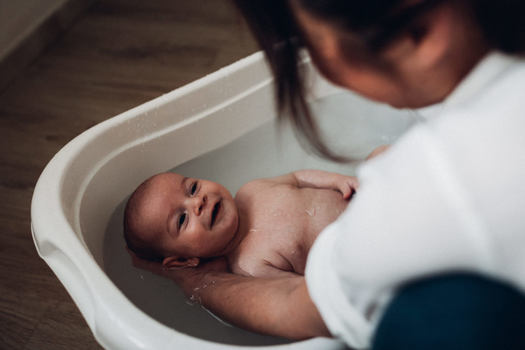 séance bébé douce et intime à Grasse